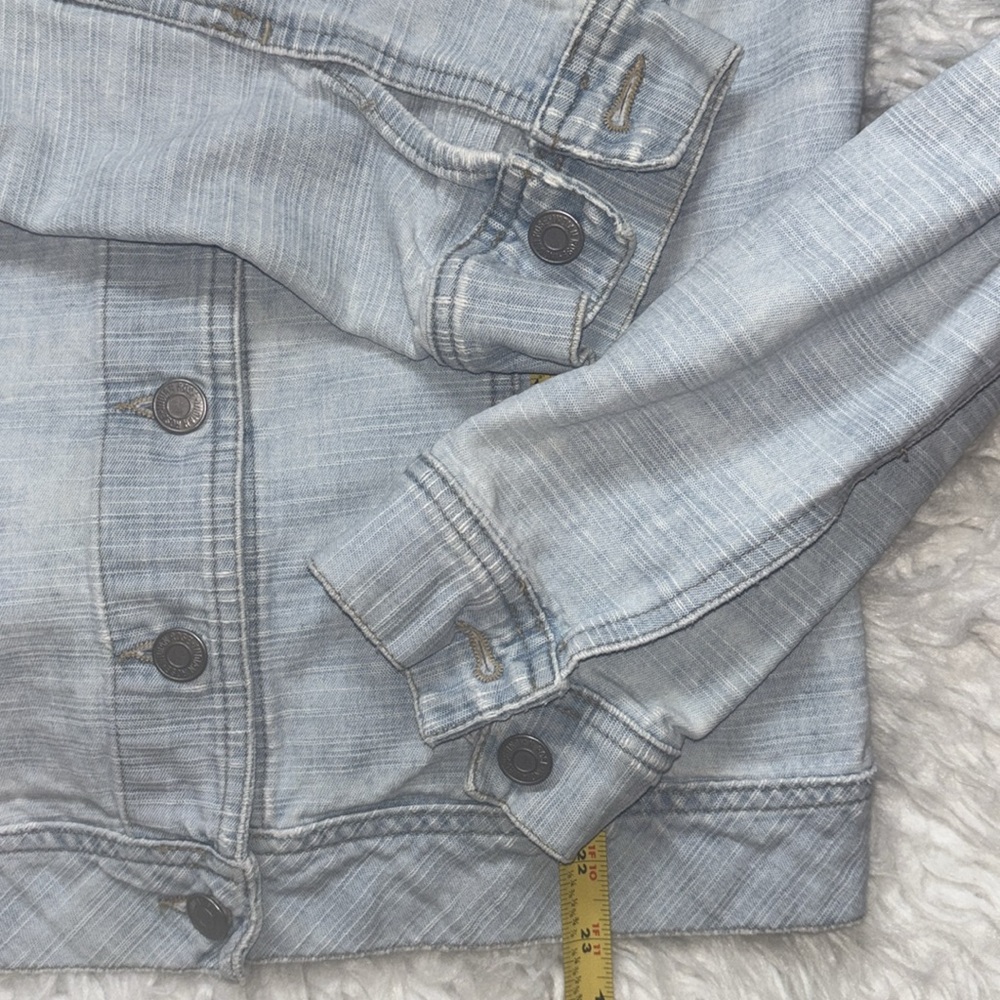 Indian Rose🌹 Distressed Jean Jacket - Picture 8 of 16